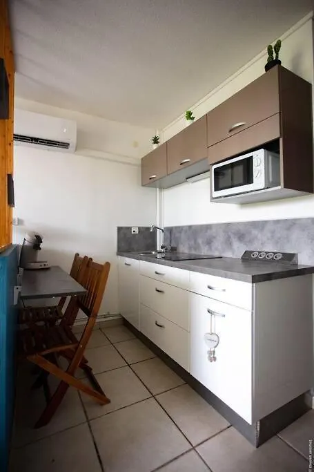 Studio Mer A Vue Avec Citerne D'Eau Le Gosier  Apartment Le Gosier (Grande-Terre)